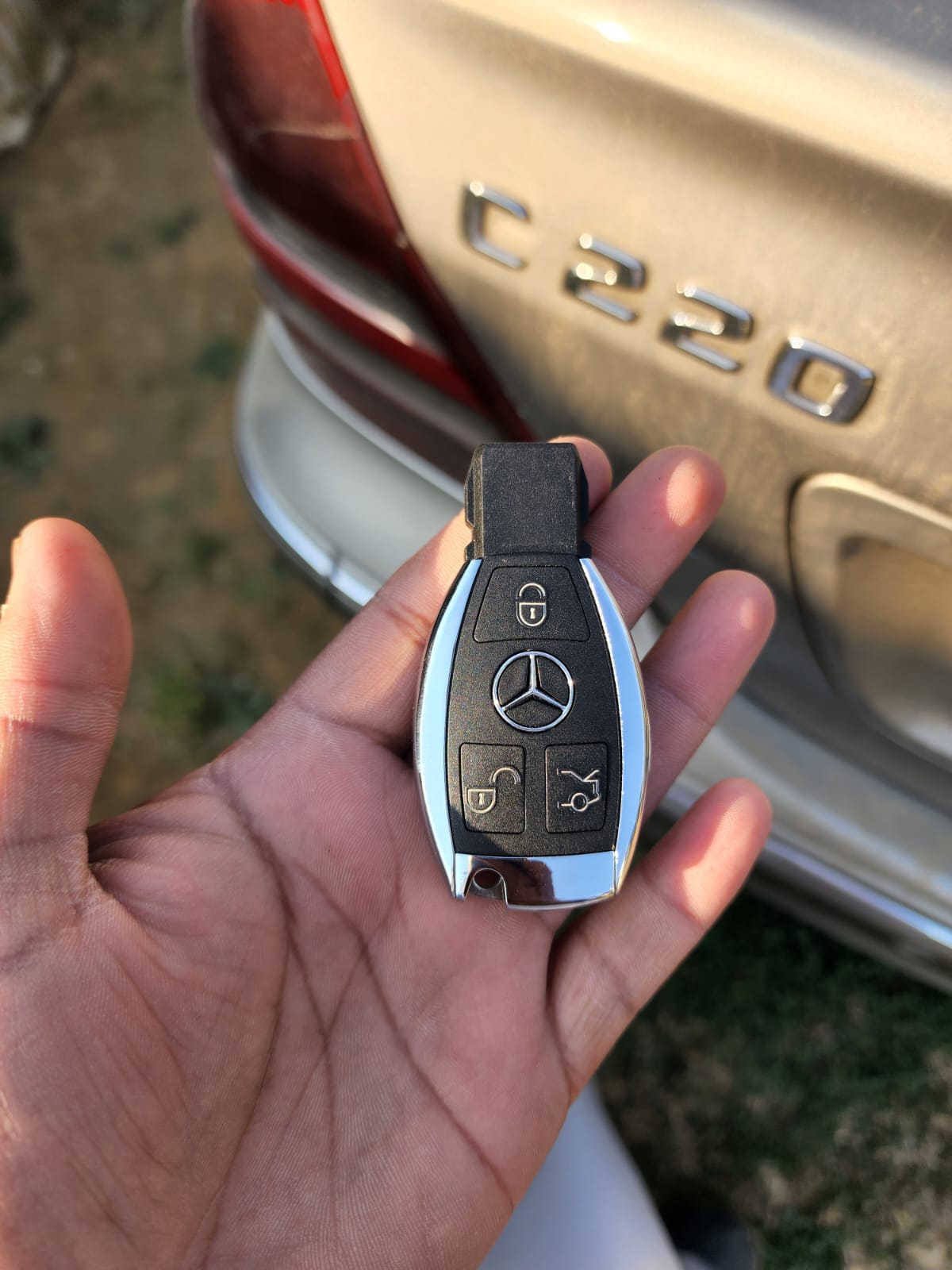 Mercedes-Benz C220 W203 smart key replacement - all keys lost solution by Autokey Coding